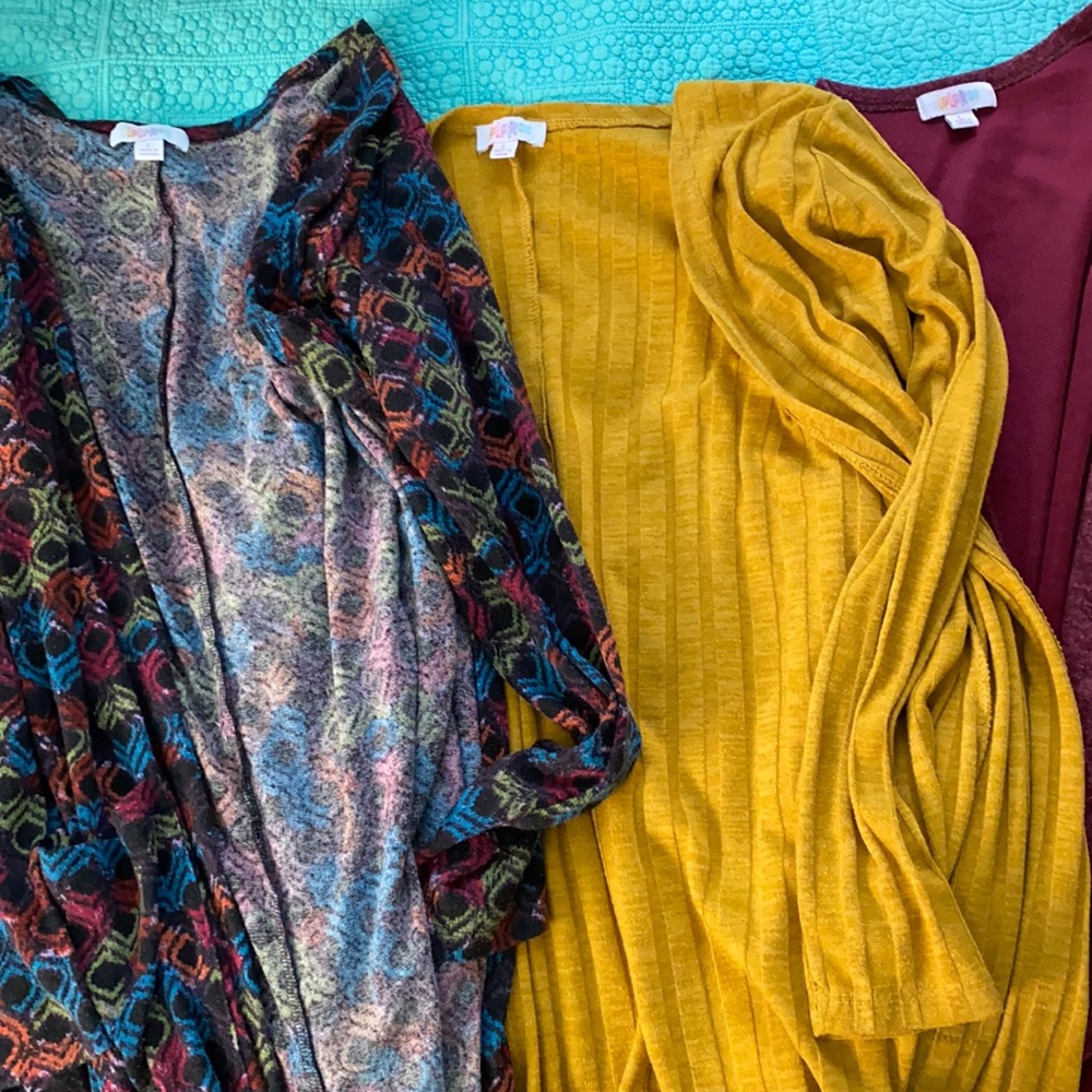 Lot of large Sarah’s LULAROE